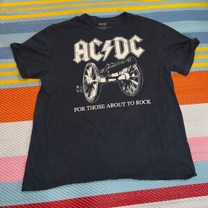 AC/DC Black White Cannon Tee Men’s Size Large